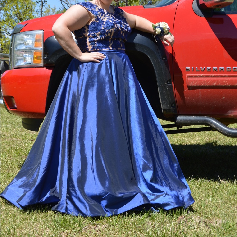 Sherri Hill Prom Dress